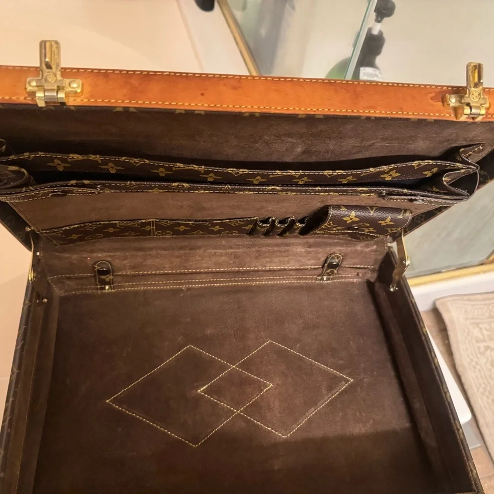 Louis Vuitton Brown and Tan Monogram Briefcase